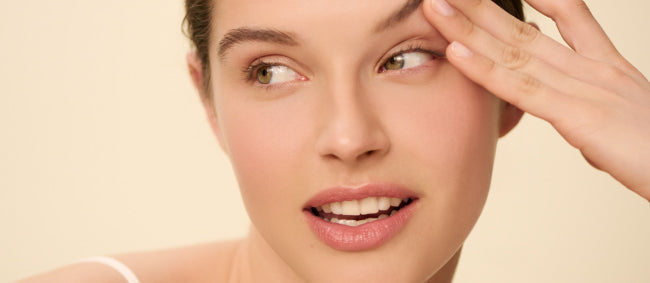 MAKEUP HOT ITEMS