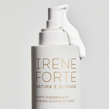 ALMOND CLEANSING MILK